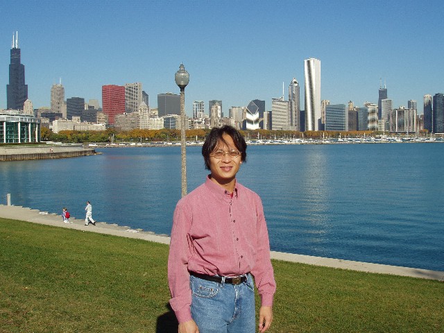 易志偉